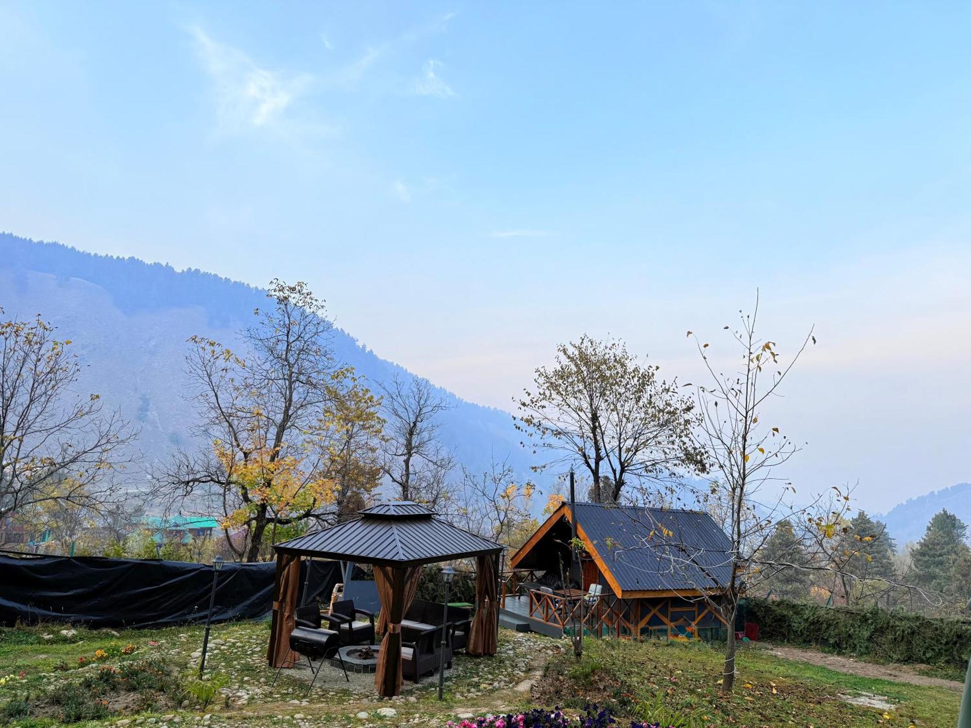 Solomons Gray Villa Tangmarg Oda fotoğraf